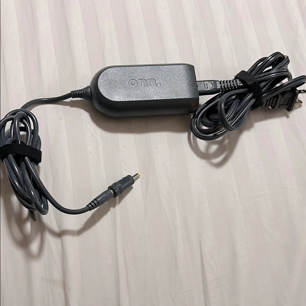 🌺 Lenovo compatible Laptop Charger. Tip compatible with Lenovo IdeaPad L340